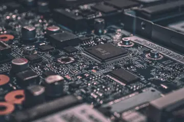 人工智能应用进入更多工作场景，效率工具持续细分